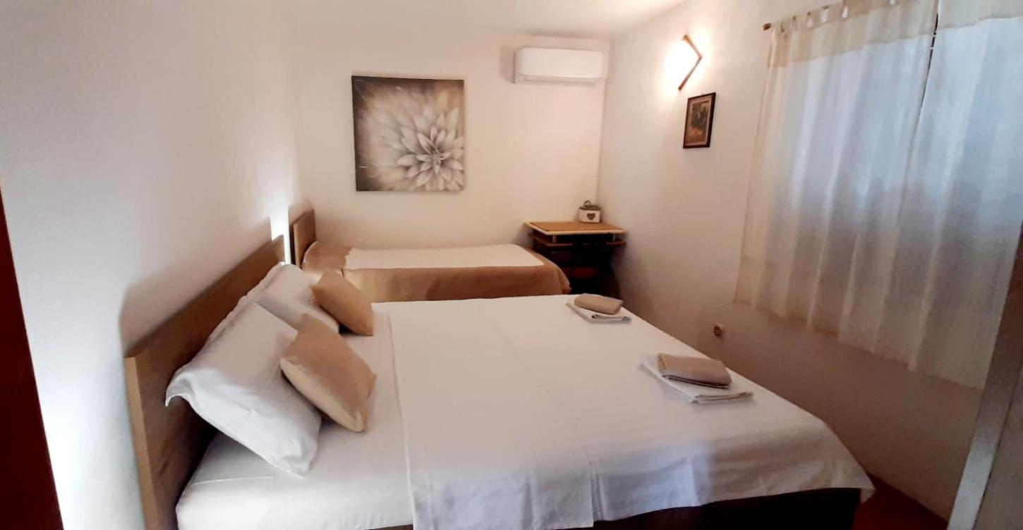 Apartman Ena By The Sea ปริซบา ภายนอก รูปภาพ